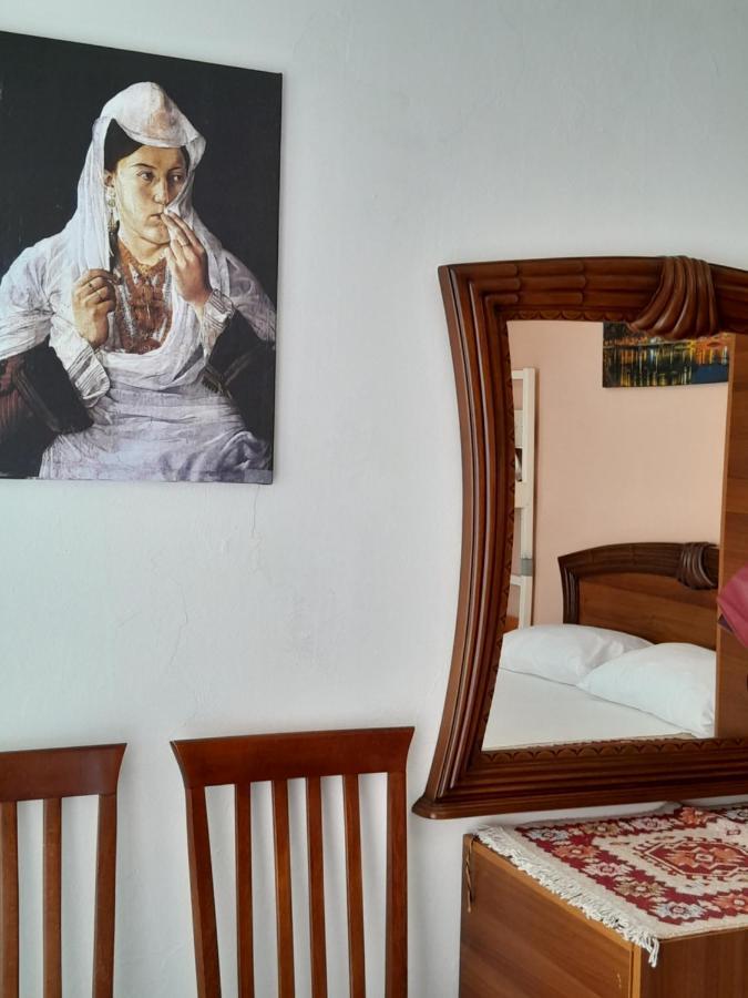 Cozy Apartment In The City Center Shkodër Esterno foto