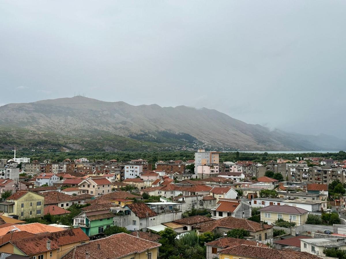 Cozy Apartment In The City Center Shkodër Esterno foto